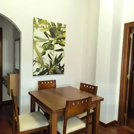 Atico Con Terraza